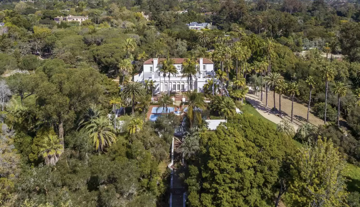 Tony Montanas Fictional Scarface Florida Mansion Is Now For Sale