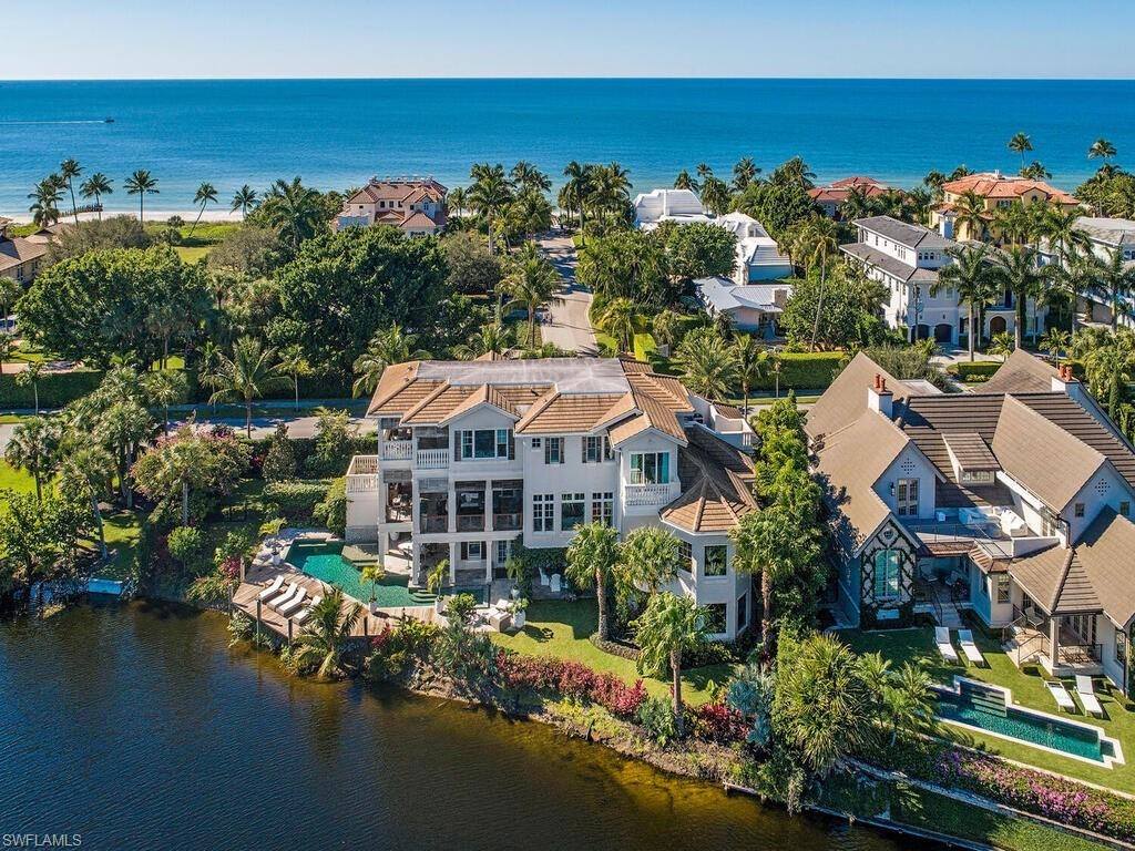 Home of the Day: This $9 Million Mansion is on the Perfect Parcel in Prestigious Old Naples