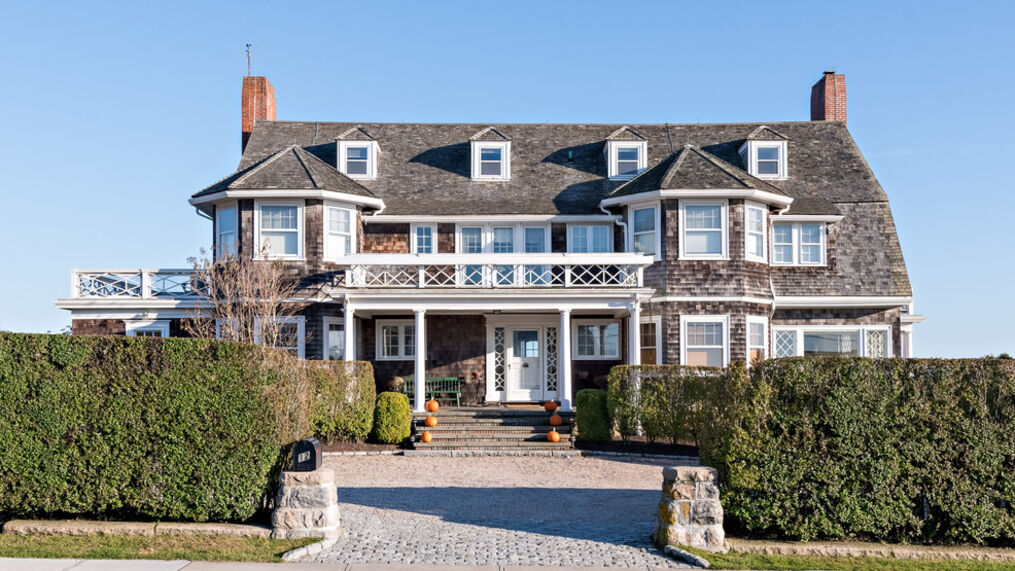 Watch Hill home next door to Taylor Swift mansion sells for $12M