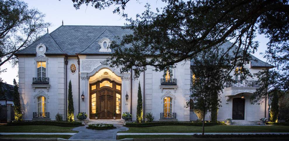 11 bathrooms, an elevator and a cinema: Inside the $17 million Metairie mansion for sale