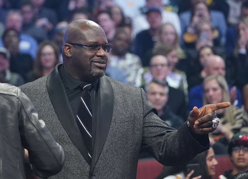 Shaquille O’Neal re-lists Florida mansion after sale falls through