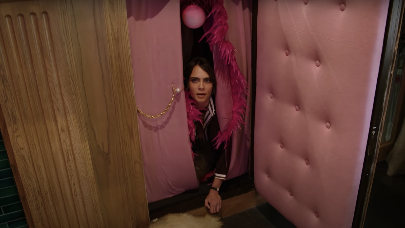 Here are all of the quirky things in Cara Delevingne’s mansion
