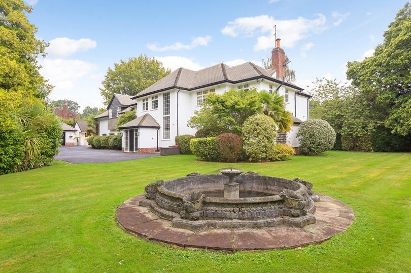 Inside the luxury 7-bedroom £2.2m mansion with Tatton Park right on its doorstep