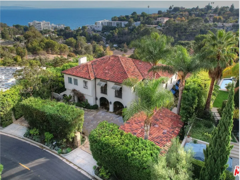 Hilary Swank Selling Pacific Palisades Mansion