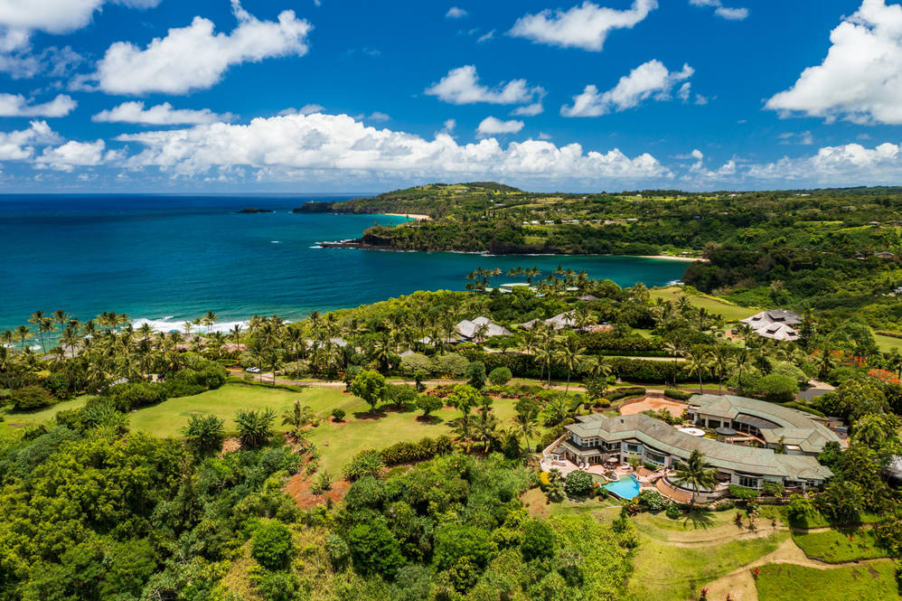 Largest mansion for sale on Kauai is going for $15M. Take a look at the Hawaiian estate