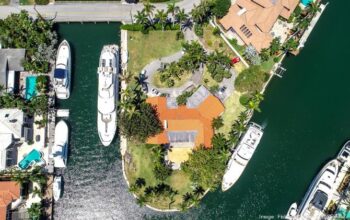 Billionaire Jay Adair's firm buys Fort Lauderdale mansion for $15.5M