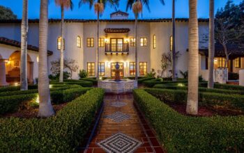 Magnificent Malibu Mansion For Sale For $125 Million