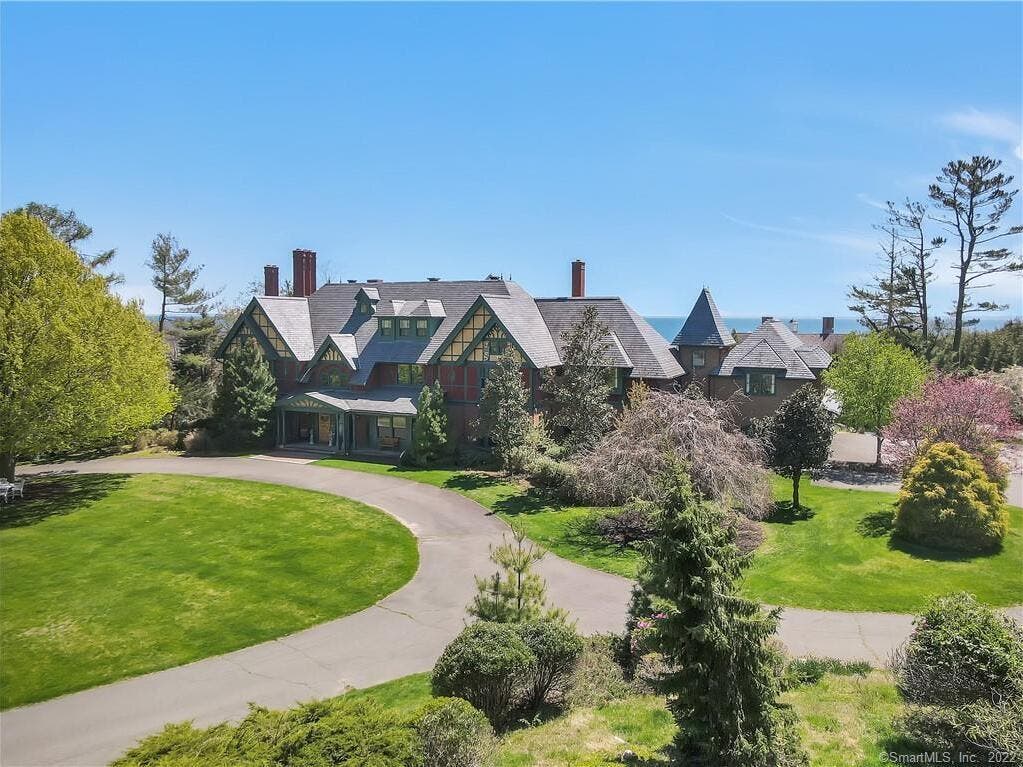 $7.5 Million Mansion With Movie Theater For Sale In Fairfield