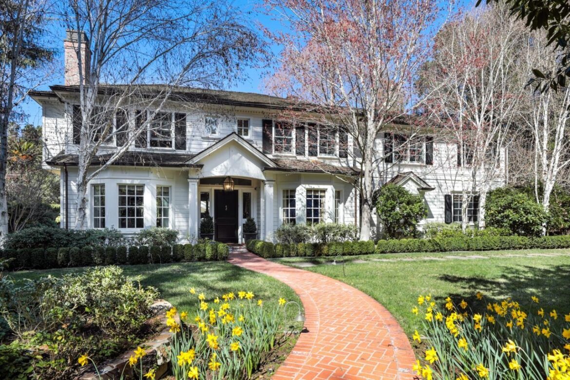 Couple who pleaded guilty in college admissions scandal selling Atherton mansion for $15 million