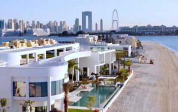 A 10-bedroom Dubai mansion that sold for $76.2 million has set a real-estate record for the city — take a look inside