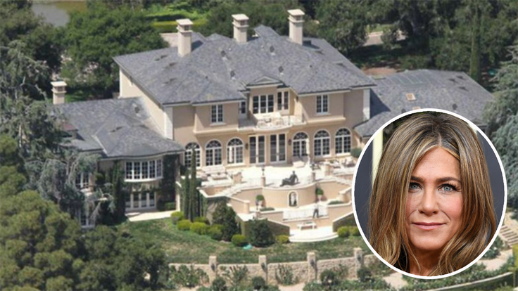 Aniston splashed nearly $22 million on a sprawling estate